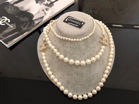 fake chanel necklace free shipping|chanel knockoff pearl necklace.